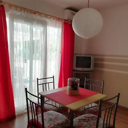 Apartment Dalmatina